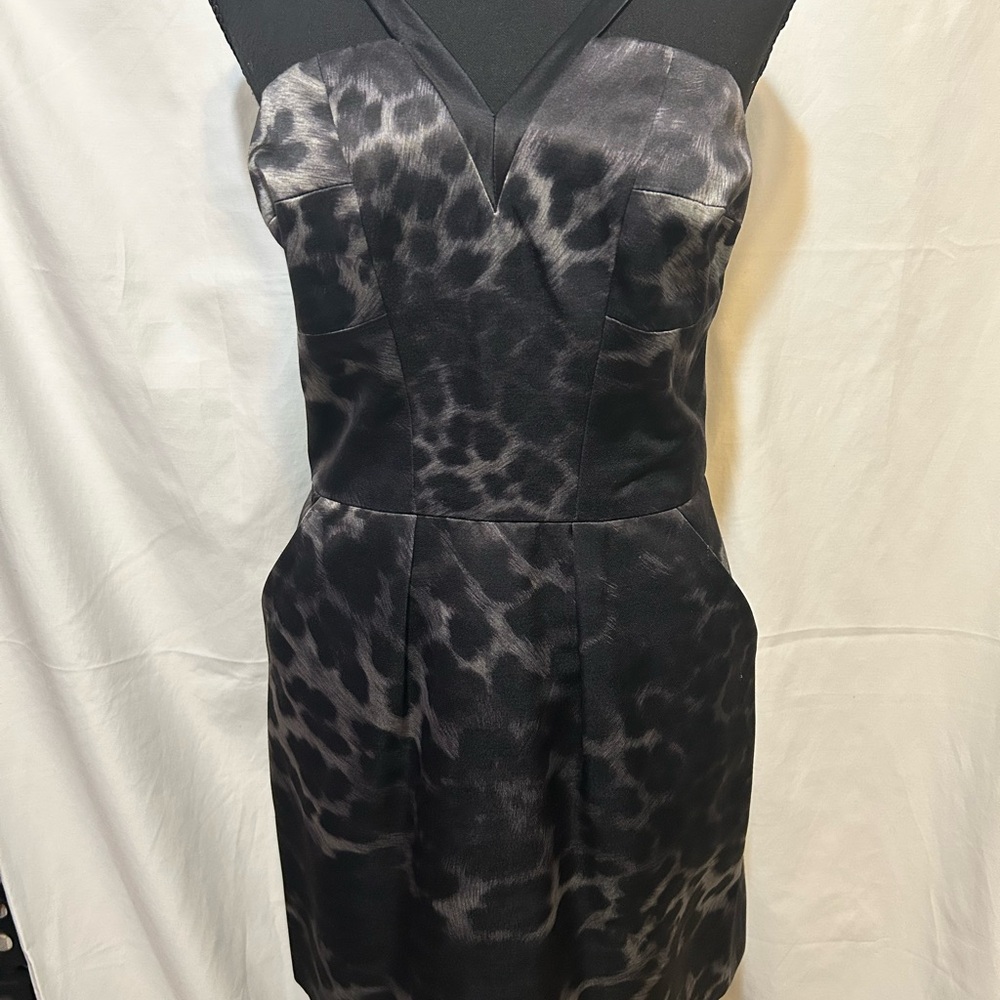 Chloe Dao Elegant Black and Gray Leopard Mini Dress Size 8